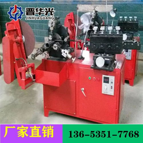 晉工機(jī)械 山西路邊石滑模成型機(jī)，筑路設(shè)備創(chuàng)新領(lǐng)航者